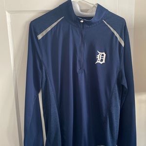 Detroit Tigers Lightweight Long Sleeve Sweatshirt.